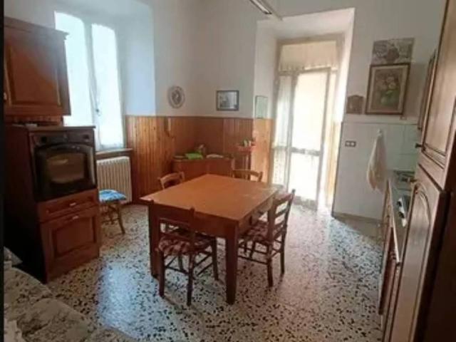 Appartamento in vendita a Campagnatico, Toscana