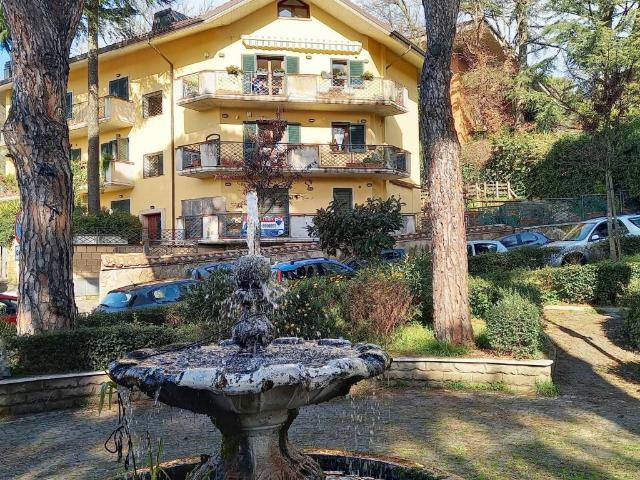 Appartamento in vendita a Roma Capitale, Lazio