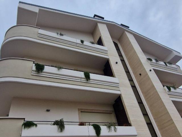 Appartamento in vendita a Squarciarelli, Roma Capitale