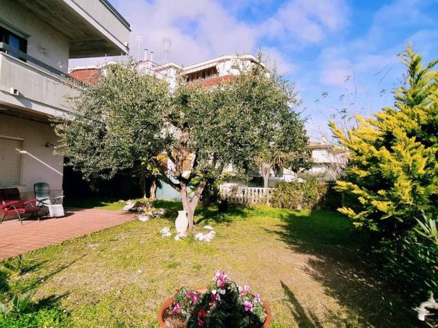 Appartamento in vendita a San Francesco, Marche