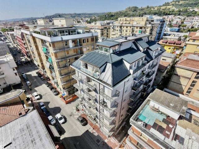 Appartamento in vendita a San Francesco, Marche