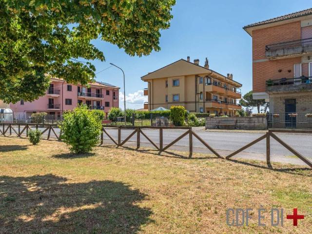 Appartamento in vendita a Grotte Di Castro, Lazio
