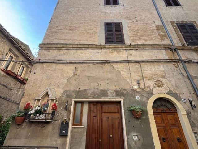 Appartamento in vendita a Grotte Di Castro, Lazio
