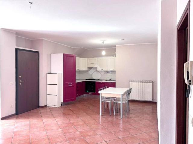 Appartamento in vendita a Grumello del Monte, Bergamo