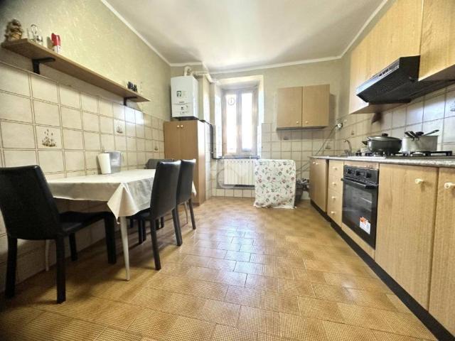 Appartamento in vendita a Grumello Del Monte, Lombardia