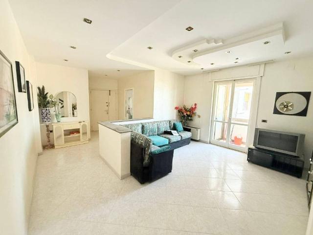 Appartamento in vendita a Puglia, Bari