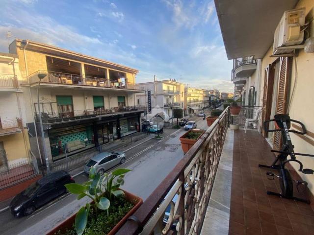 Appartamento in vendita a Zona Maddalena, Grumo Nevano