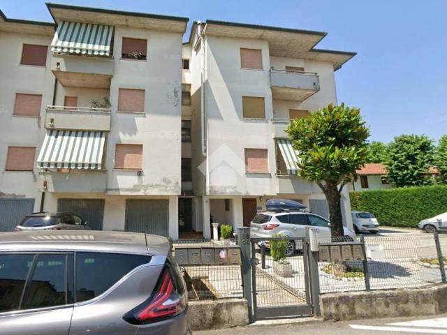 Appartamento in vendita a Grumolo Delle Abbadesse, Veneto