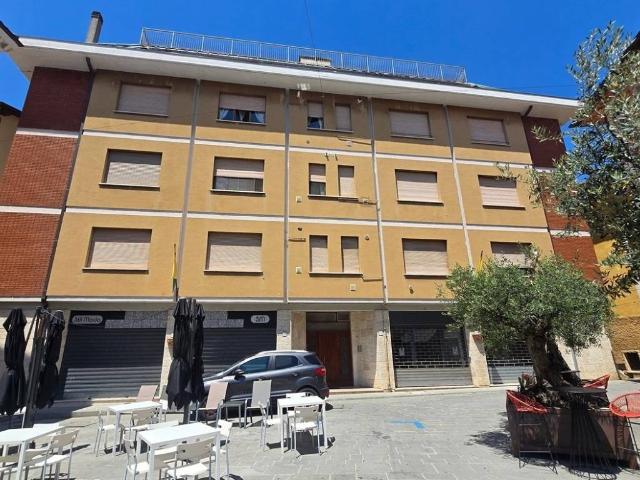 Appartamento in vendita a Gualdo Tadino, Perugia