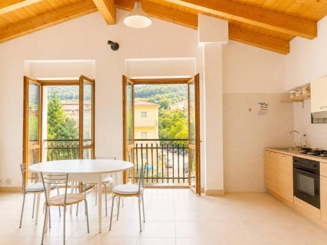 Appartamento in vendita a Gualdo Tadino, Perugia