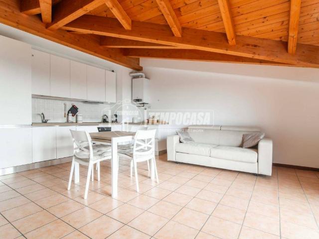 Appartamento in vendita a Cascina Cinq Fo, Guanzate