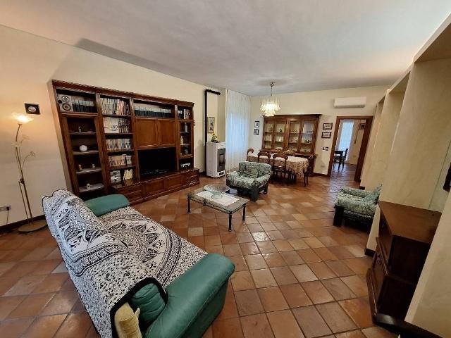 Appartamento in vendita a Guardamiglio, Lombardia