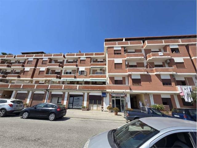 Appartamento in vendita a Calabria, Catanzaro