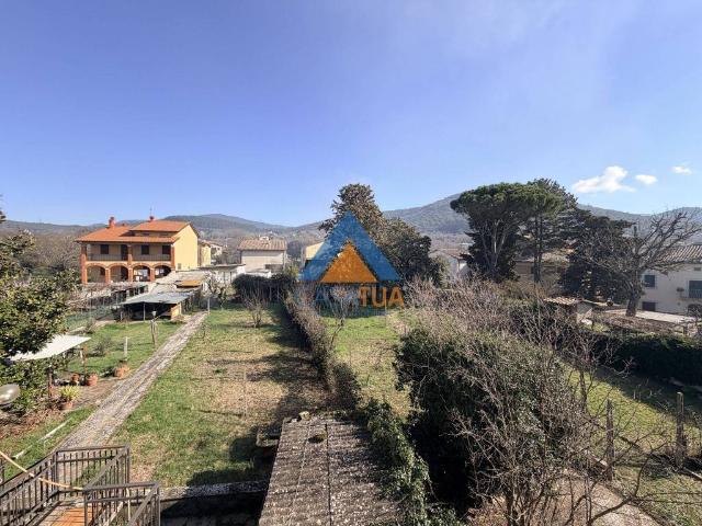 Appartamento in vendita a Guardea, Umbria