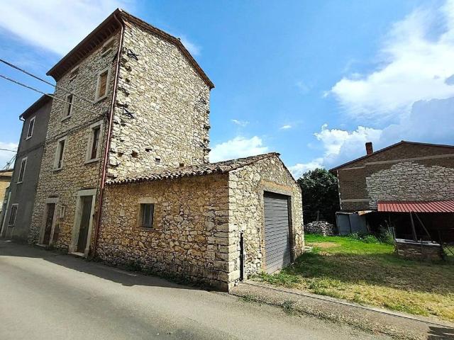 Villa Indipendente in vendita a Guardea, Umbria