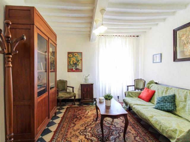 Appartamento in vendita a Guardistallo, Toscana