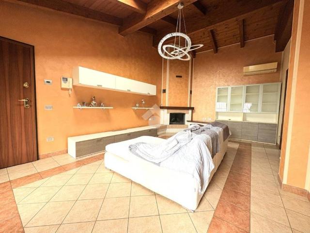 Appartamento in vendita a Bassa Reggiana, Re