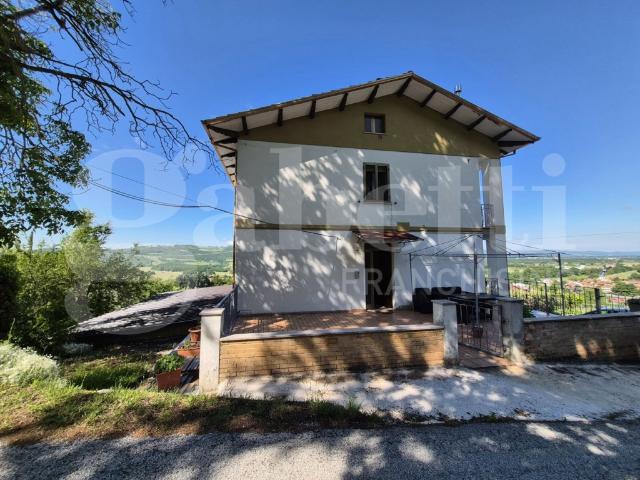 Appartamento in vendita a Gubbio, Umbria