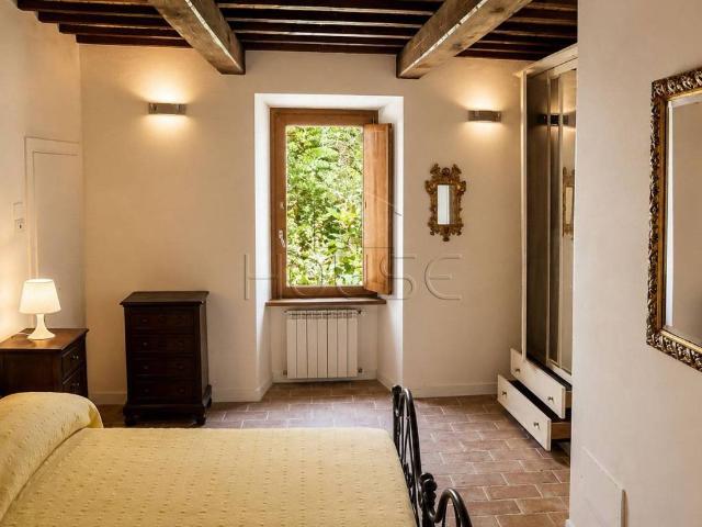 Appartamento in vendita a Gubbio, Umbria