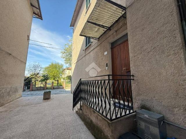 Appartamento in vendita a Stazione di Padule, Gubbio