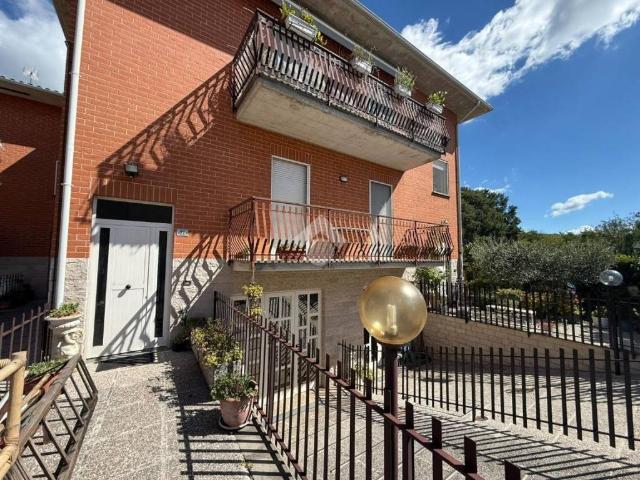 Appartamento in vendita a Stazione di Padule, Gubbio