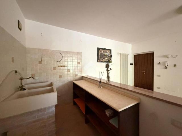 Appartamento in vendita a Gubbio, Umbria