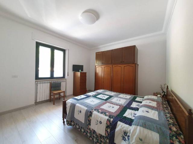 Appartamento in vendita a Casamorcia-Raggio, Gubbio