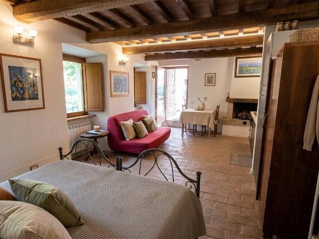 Appartamento in vendita a Gubbio, Umbria