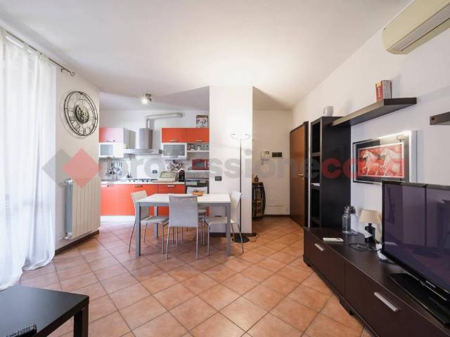 Appartamento in vendita a Gudo Visconti, Milano