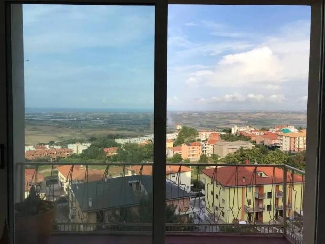 Appartamento in vendita a Guglionesi, Molise