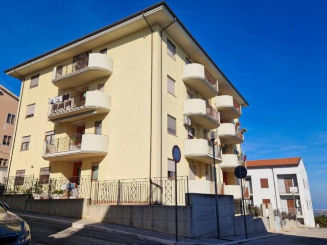 Appartamento in vendita a Guglionesi, Molise