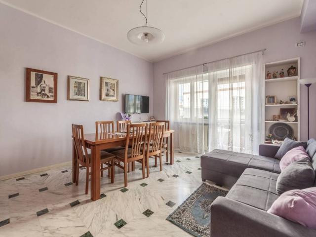 Appartamento in vendita a Guidonia Montecelio, Roma Capitale