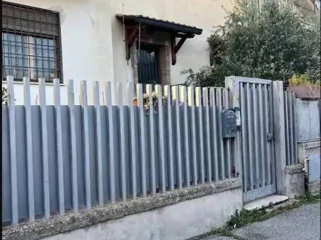 Appartamento in vendita a Guidonia Montecelio, Roma Capitale
