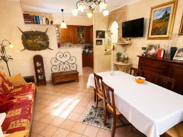 Appartamento in vendita a Guidonia Montecelio, Roma Capitale