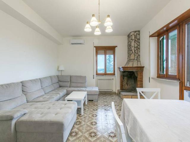 Appartamento in vendita a Guidonia Montecelio, Roma Capitale