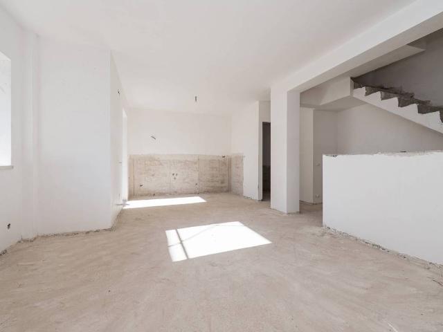 Appartamento in vendita a Guidonia Montecelio, Roma Capitale