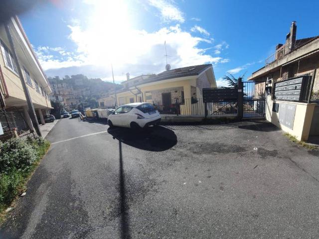 Appartamento in vendita a Guidonia Montecelio, Roma Capitale