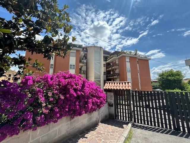 Appartamento in vendita a Guidonia Montecelio, Roma Capitale