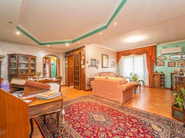 Appartamento in vendita a Colleverde, Roma Capitale