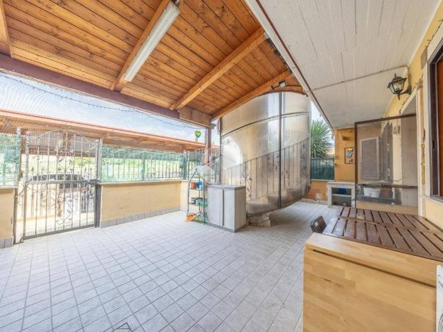 Appartamento in vendita a Guidonia Montecelio, Roma Capitale