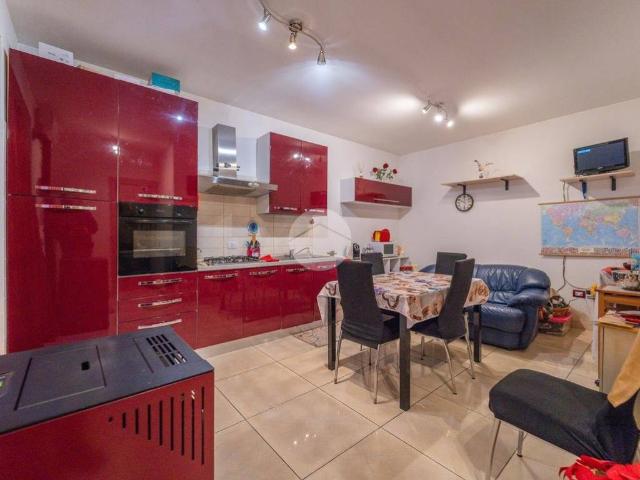 Appartamento in vendita a Guidonia Montecelio, Roma Capitale