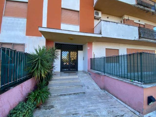 Appartamento in vendita a Guidonia Montecelio, Roma Capitale