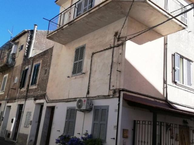Appartamento in vendita a Guidonia Montecelio, Roma Capitale