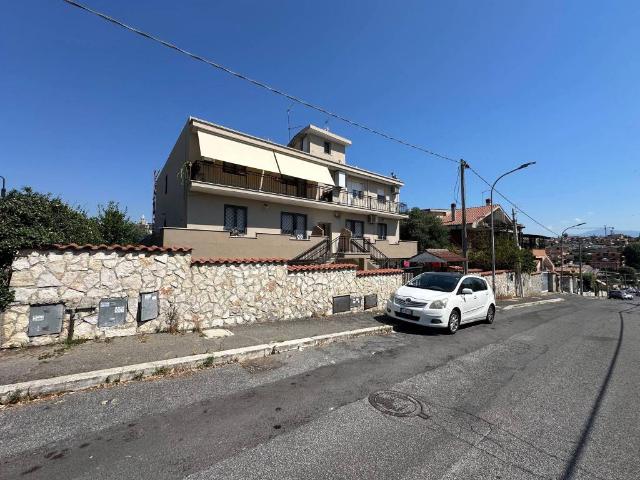Appartamento in vendita a Guidonia Montecelio, Roma Capitale