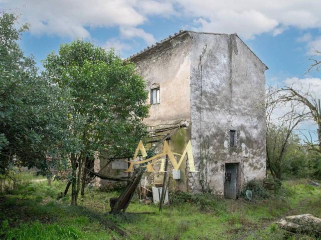 Villa Indipendente in vendita a Guidonia Montecelio, Roma Capitale
