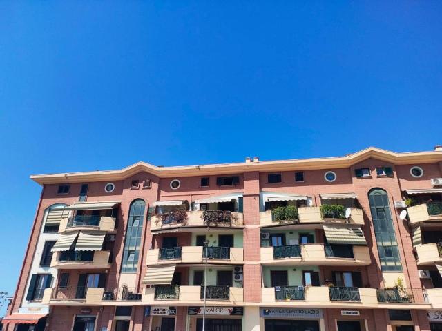 Appartamento in vendita a Guidonia Montecelio, Roma Capitale