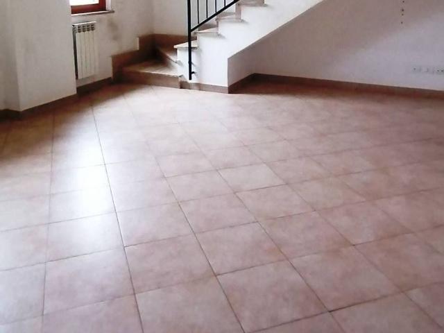 Appartamento in vendita a Guidonia Montecelio, Roma Capitale