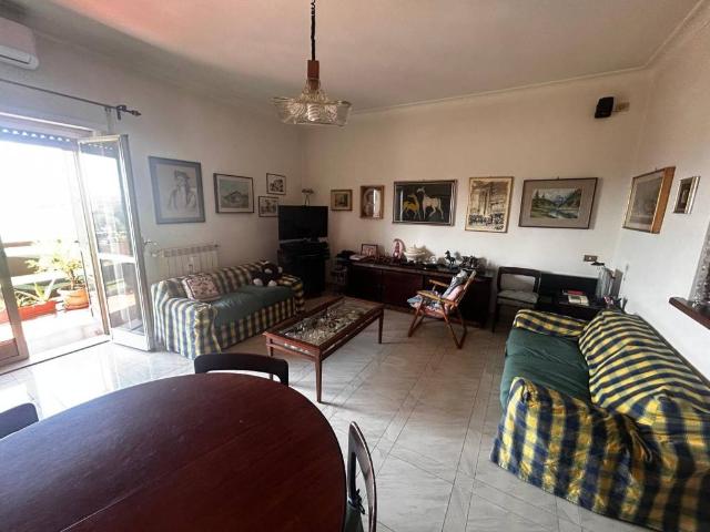 Appartamento in vendita a Guidonia Montecelio, Roma Capitale