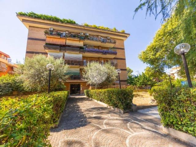 Appartamento in vendita a Guidonia Montecelio, Roma Capitale