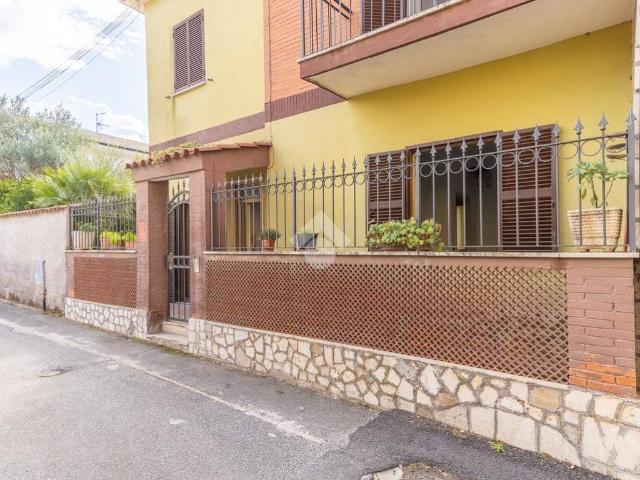 Appartamento in vendita a Guidonia Montecelio, Roma Capitale